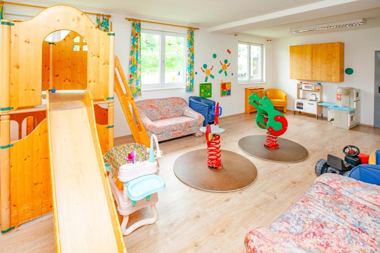 Kinderhotel Schneekonig Patergassen Buitenkant foto