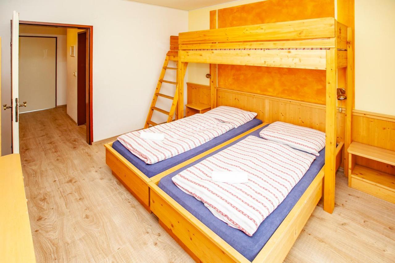 Kinderhotel Schneekonig Patergassen Buitenkant foto